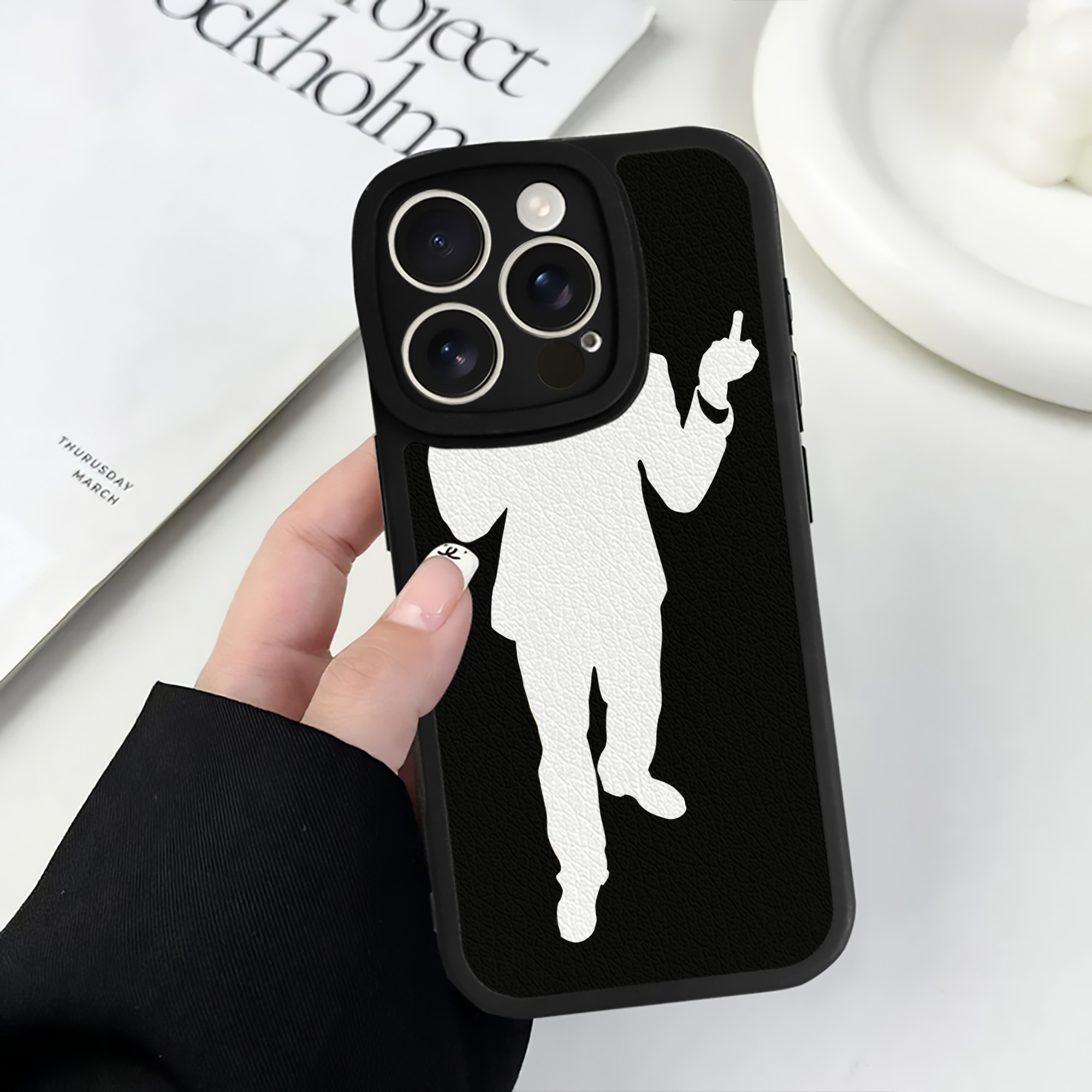 （画像用） スター・ウォーズ Star Wars 【iPhone 16シリーズ対応】シリコンスマホケース（レザー調） 材質：シリコン